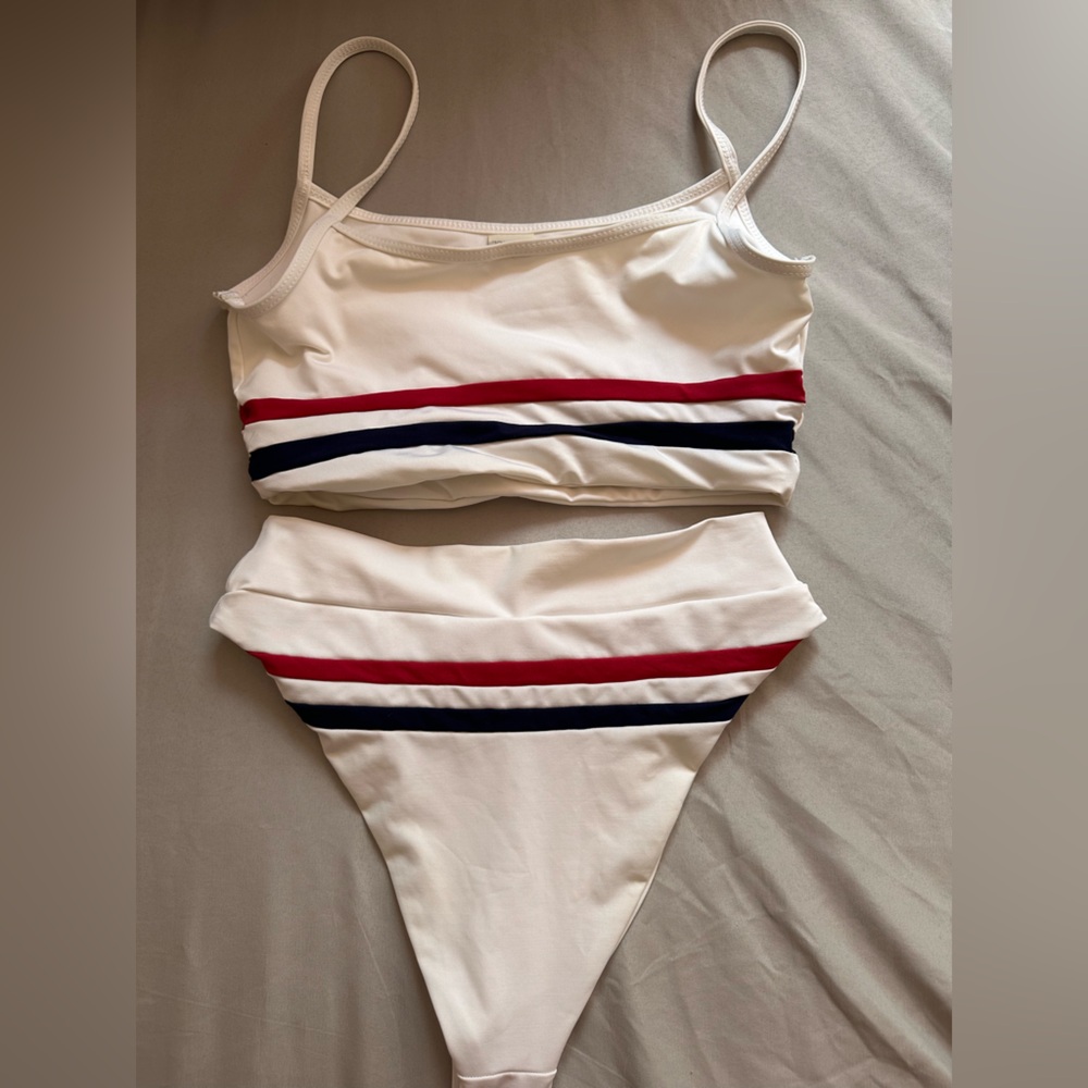 Lspace white bikini set in size XS - Picture 4 of 12